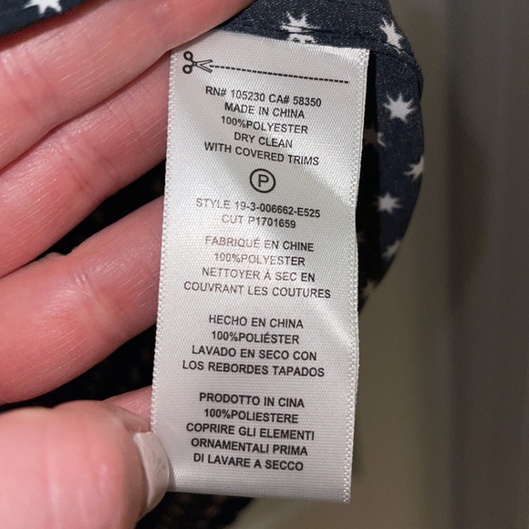 Equipment navy button down shirt with white star pattern. Size medium - Picture 5 of 6